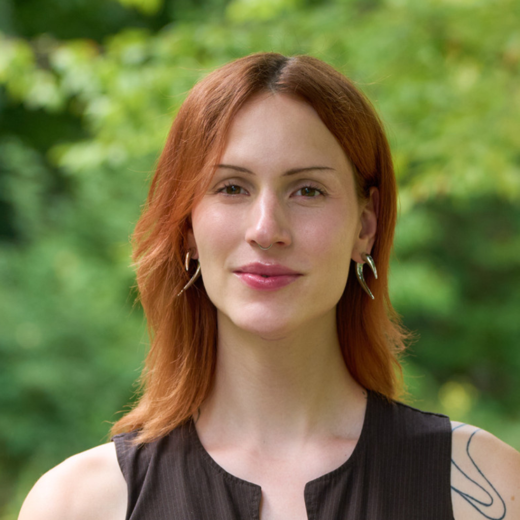Elle Bohner (sie/ihr)